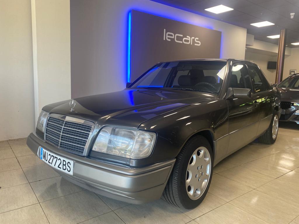 MERCEDES E300 24V